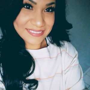 Meet your Posher, Selina